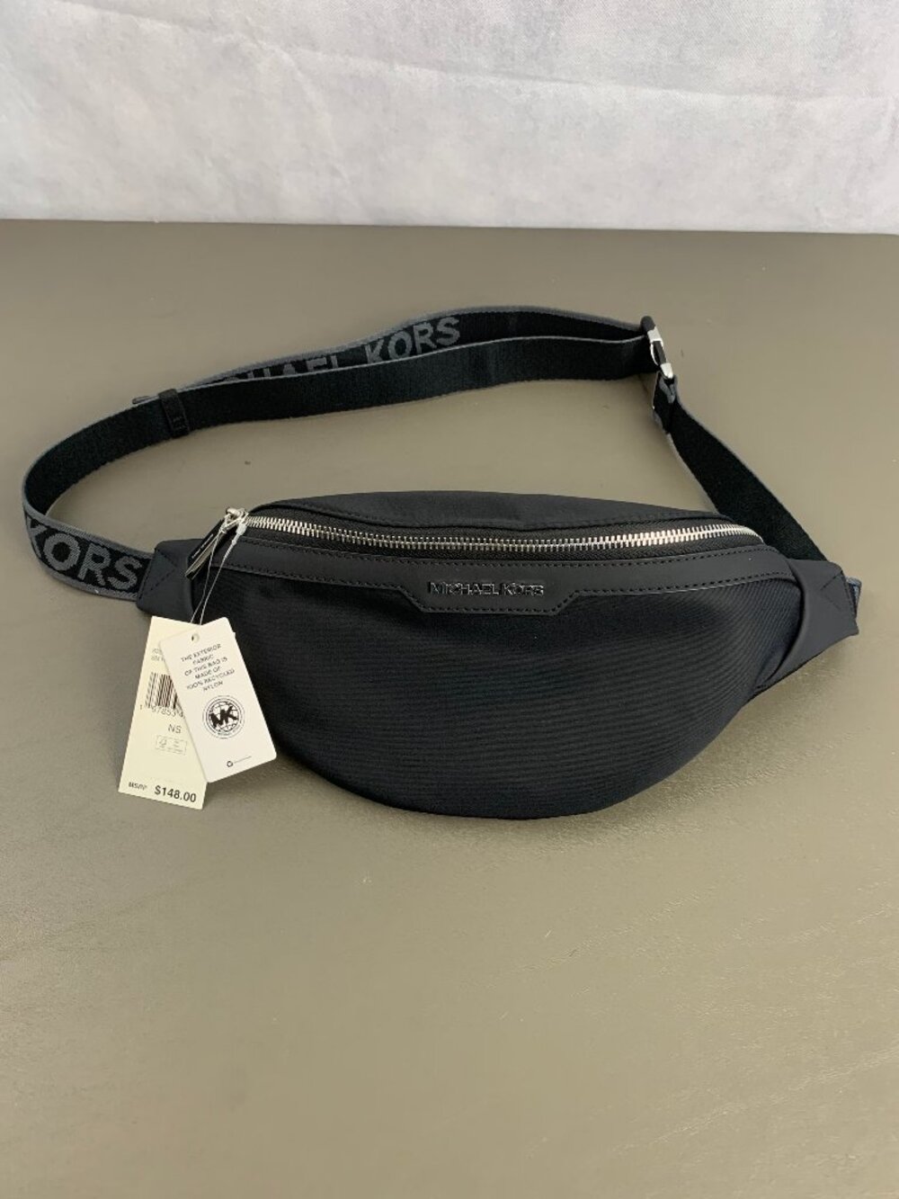 Michael Kors Men's Logo Crossbody Belt Hip Bag Fanny Pack, Black - Picture 3 of 9